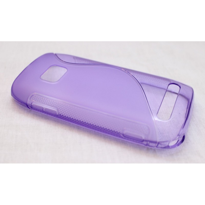 Lumia 710 violetti silikoni suojakuori. Lumia 710 violetti silikoni suojakuori.