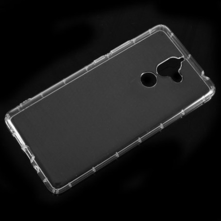 Nokia 7 plus läpinäkyvä suojakuori.