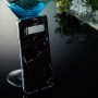 Samsung Galaxy S10 musta marmori suojakuori.