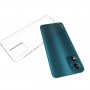 Motorola Moto E13 ohut läpinäkyvä suojakuori.