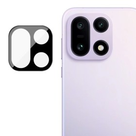 OnePlus 15 musta kameran panssarilasi ja suojattu kamerakehys violetissa puhelimessa