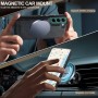 Samsung Galaxy S22 5G musta MagSafe-yhteensopiva suojakuori, joka on kiinnitetty magneettiseen autokiinnikkeeseen.
