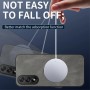 OnePlus Nord 5 5G musta MagSafe-yhteensopiva suojakuori, joka pitää magneettisesti hyvin paikoillaan.