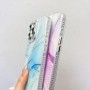 iPhone 16 Pro ruusukulta marmori suojakuori yhdistää tyylikkään muotoilun ja suojan älypuhelimellesi.