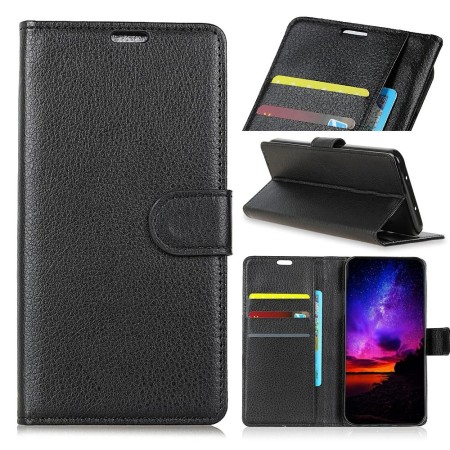 Tyylikäs ja käytännöllinen Huawei P30 Lite musta suojakotelo, jossa korttipaikkoja ja tuki puhelimen käyttöön.
