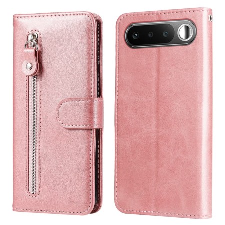 Vetoketjutasku tuo Realme 16 5G lompakkokoteloon kätevän säilytyspaikan pienille tavaroille.