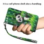 Rannelenkin ansiosta iPhone 11 Pro panda lompakkokotelo kulkee helposti mukana.