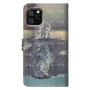 iPhone 11 Pro suojakotelon kissa ja tiikeri kuvio korostuu kauniisti etupuolella.