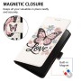 Magneettisuljenta pitää Honor 600 Smart suojakotelon napakasti kiinni.