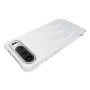 Realme 16 5G suojakuoren korotetut reunat suojaavat kameran ja näytön reunoja.