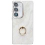 Samsung Galaxy A35 5G suojakuoren sormuspidike helpottaa puhelimen käyttöä yhdellä kädellä.