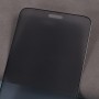 Honor Magic7 Lite 5G privacy panssarilasi rajaa sivunäkyvyyttä ja suojaa näytön yksityisyyttä.