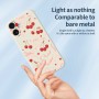 Kevyt iPhone 17 suojakuori kulkee vaivatta mukana ja tuo puhelimeen leikkisää ilmettä.
