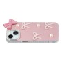 iPhone 14 kuoren koristeellinen rusetti tuo puhelimeen näyttävyyttä.