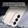 Realme C100 5G suojakuoren vahvistettu rakenne vaimentaa iskuja ja suojaa puhelinta kolhuilta.