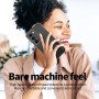 Realme C100 5G suojakuoren miellyttävä pintatuntuma tekee puhelimesta mukavan pitää kädessä.